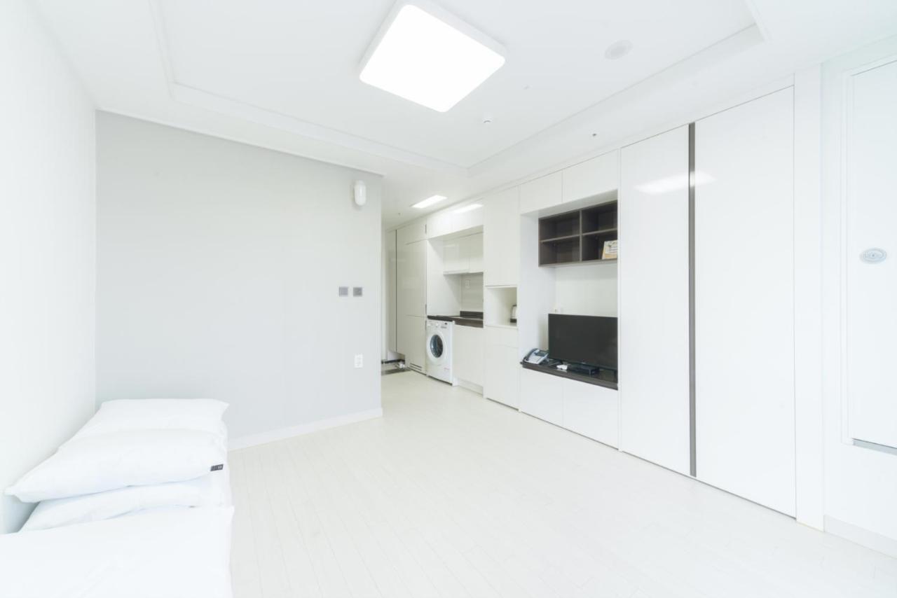 The Venezia Suite Hotel チュンチョン エクステリア 写真